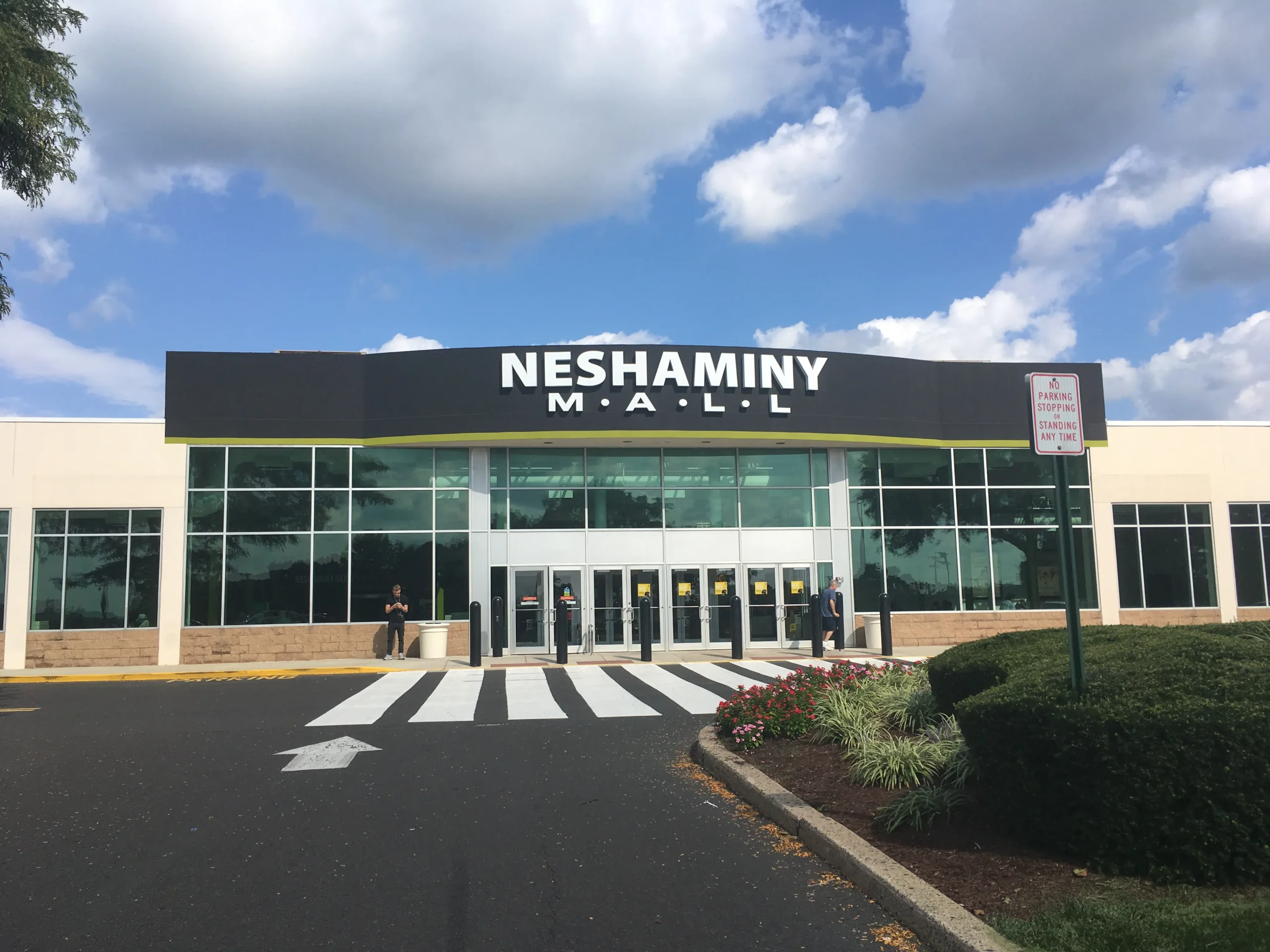 Neshaminy Mall in Levittown, PA